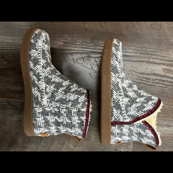 Sanuk Shoes - Sanuk Nice Bootah Boots - Women's